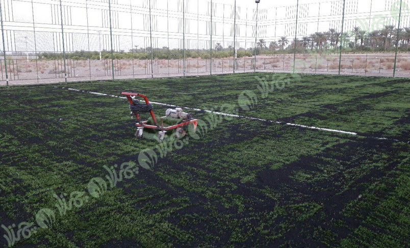 پروژه‌ی چمن مصنوعی فوتبال جنوب کشور